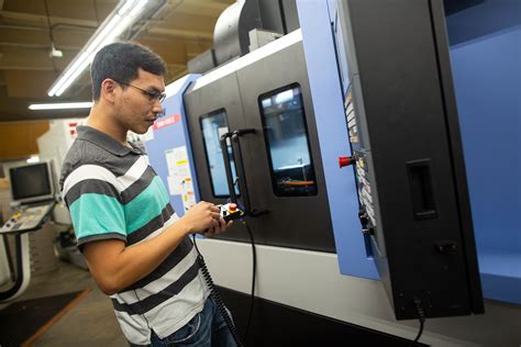 how to learn cnc milling machine operations|cnc training programs near me.